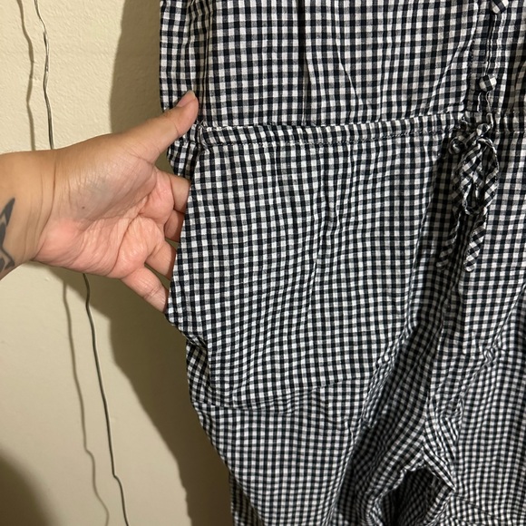 Wild Honey Black and White Gingham Jumpsuit with Pockets. - Picture 6 of 8